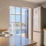 Luxury With Private Pool & Sea Views, Нерха