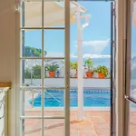 Luxury With Private Pool & Sea Views,