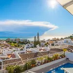 Luxury With Private Pool & Sea Views, Casa vacanze Nerja