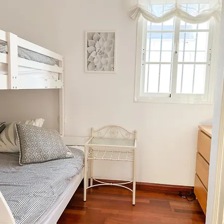 Casa vacanze Luxury With Private Pool & Sea Views, Nerja