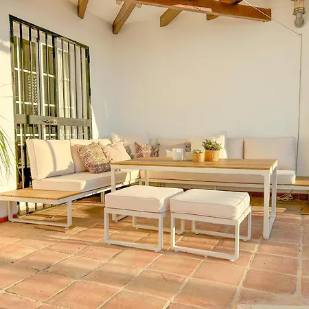 Casa vacanze Luxury With Private Pool & Sea Views, Nerja