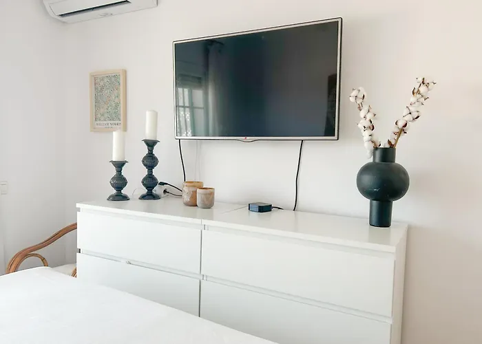 Luxury With Private Pool & Sea Views, Nerja