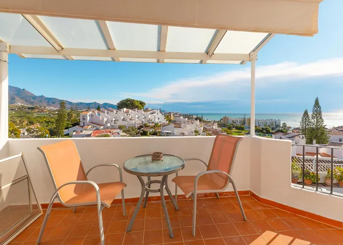 Luxury With Private Pool & Sea Views, Nerja